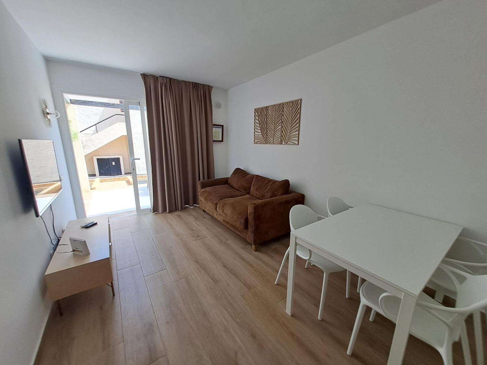 Apartment Alisios Con Terraza Y Piscina Corralejo